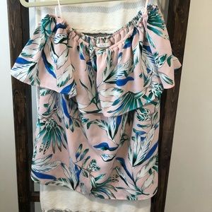 XS c&e off the shoulder printed top